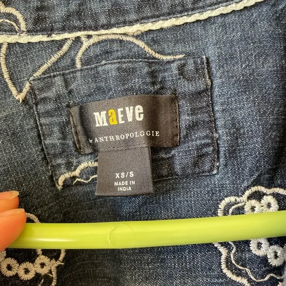 Anthropologie Maeve Oversized Embroidered Shirt size XS/S - Picture 5 of 8